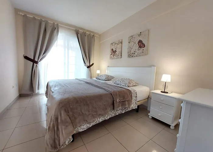 Veril Del Duque Spacious Terrace Адехе